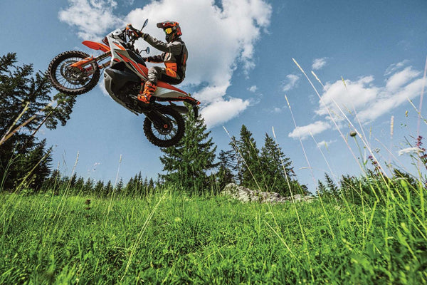 2023 KTM 890 Adventure R: ¿Qué hay de nuevo?